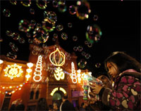 Diwali or Deepavali brings a sense of unity among family members.